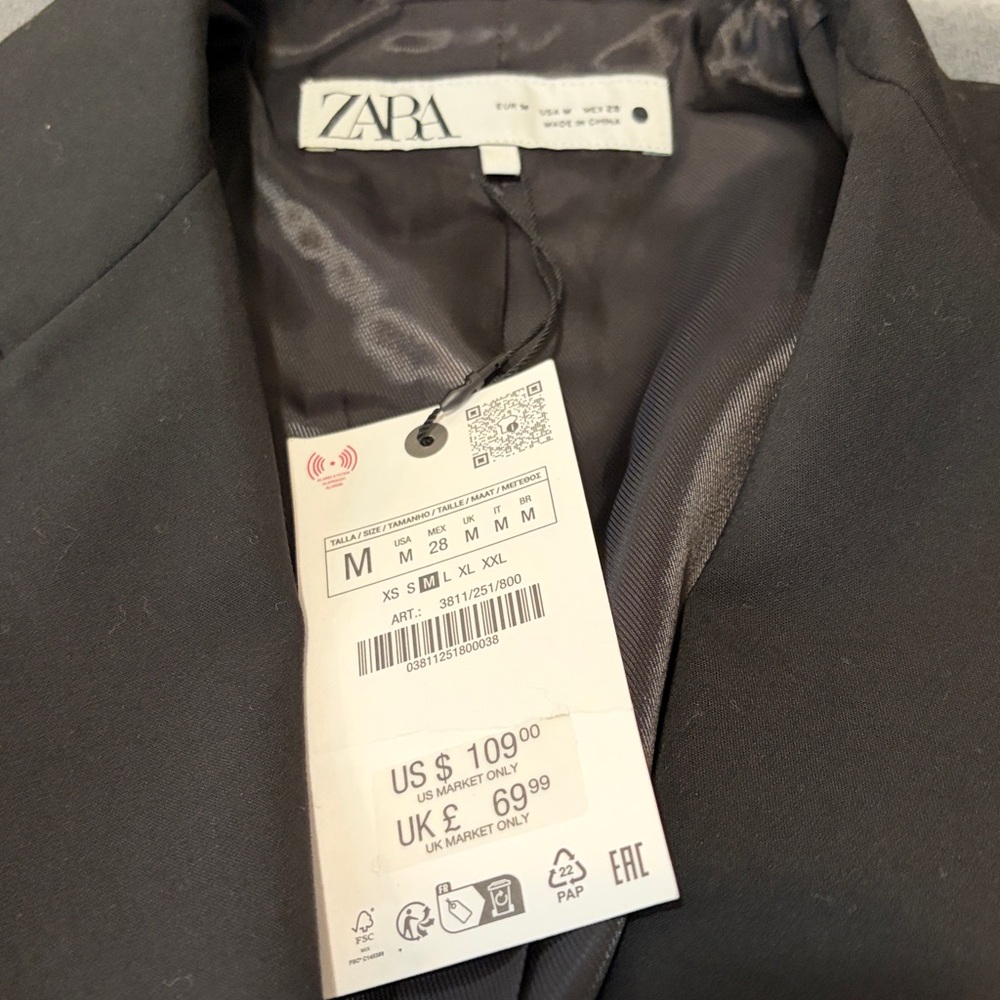 Zara Women's Classic Oversized Black Suit Jacket - Picture 2 of 5